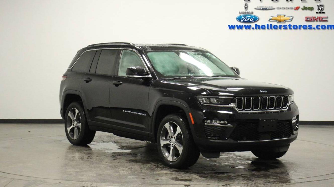 JEEP GRAND CHEROKEE 2024 1C4RJYB67RC719164 image